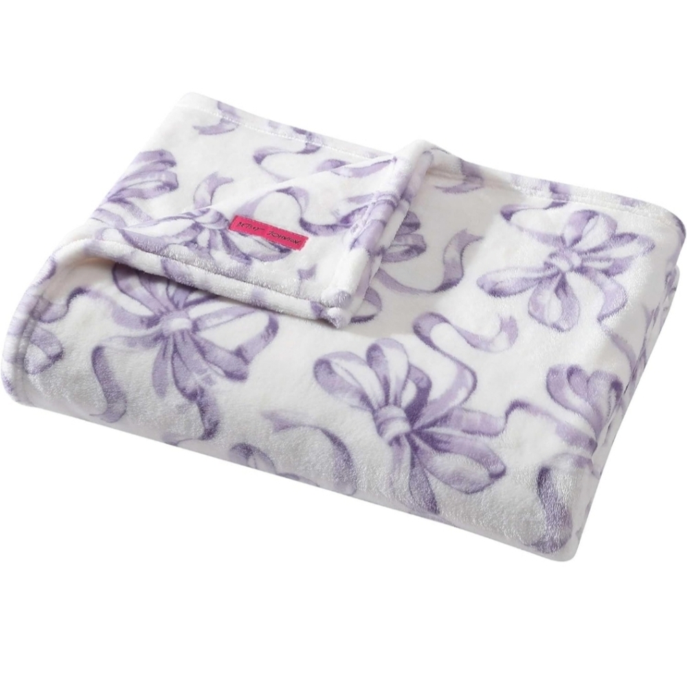 Betsy Johnson Ballet Bows Throw Blanket in Purple